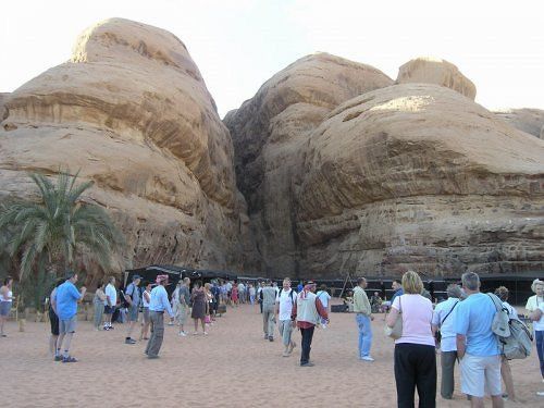 Captain'S Desert Camp Wadi Rum Buitenkant foto
