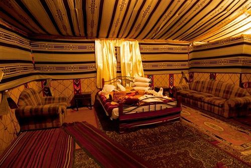 Captain'S Desert Camp Wadi Rum Buitenkant foto